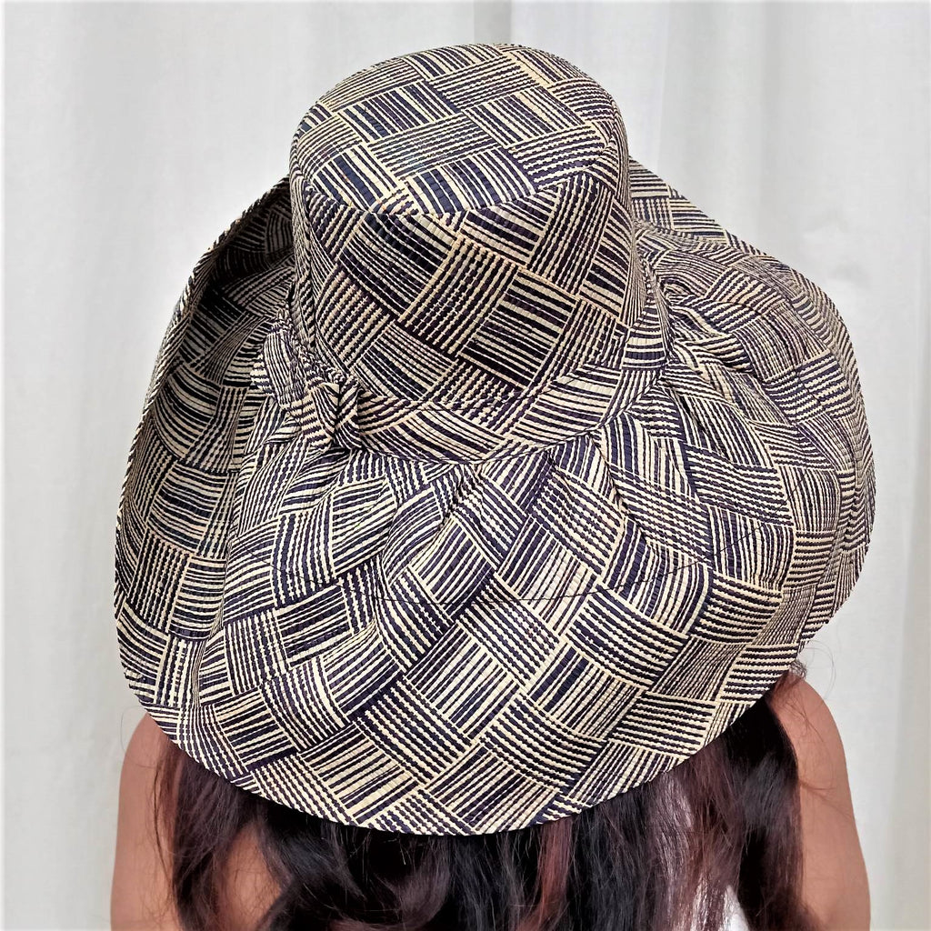 Oversized Sun Hat 7" Brim Raffia Hat | Black and Natural | UPF 50 | Soava